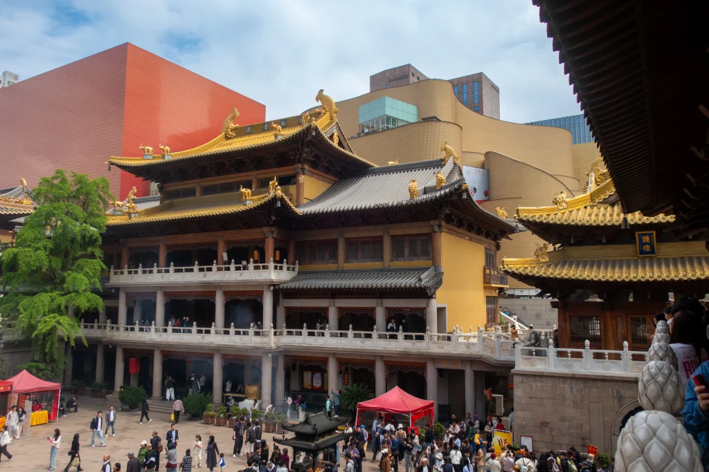 The courtyard of the Buddhist Jing'an Temple in Shanghai. 