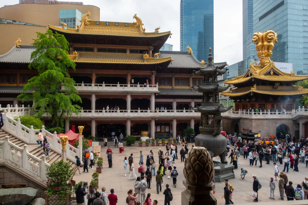 The courtyard of the Buddhist Jing'an Temple in Shanghai. 