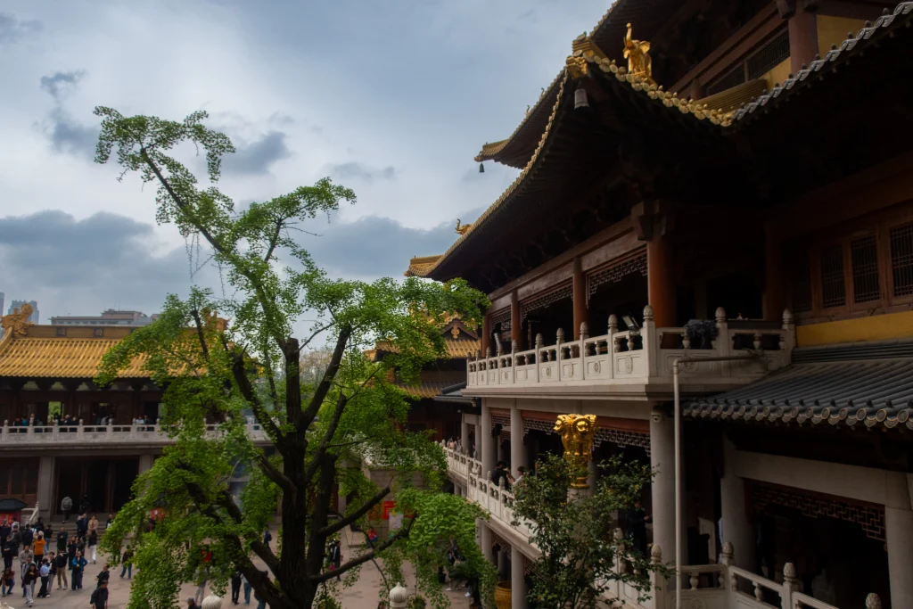 The courtyard of the Buddhist Jing'an Temple in Shanghai. 