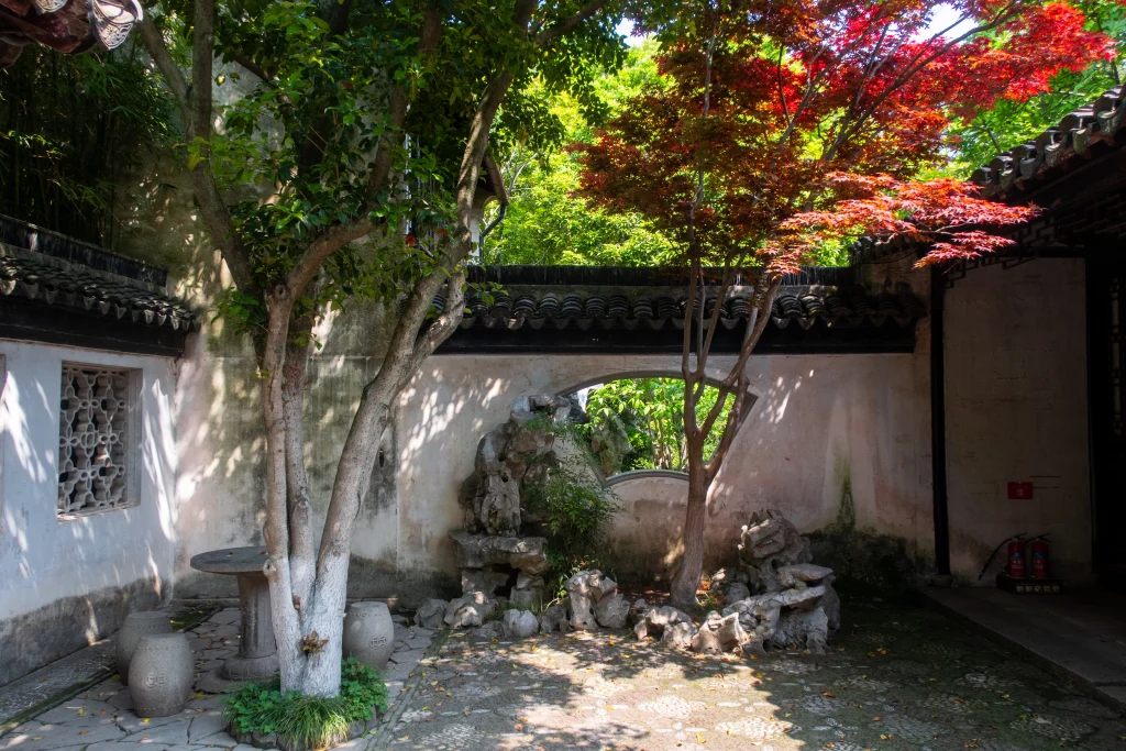 Tuisi Garden in the Water Town of Tongli, Suzhou. 